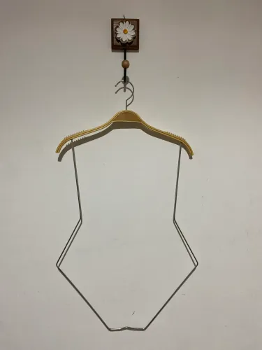 Vendo cabide de biquíni, ou conjunto de lingerie