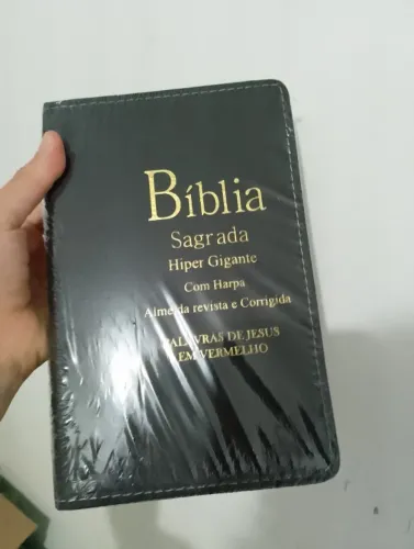 Bíblia Sagrada letra hipergigante com Harpa