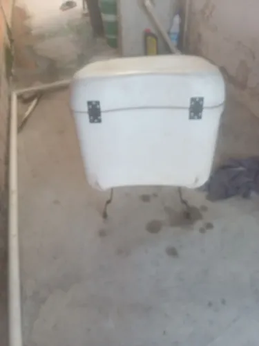 Vendo bau usando 