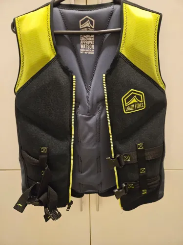 Colete Liquid Force Watson CGA - Tam: M (36"-40")