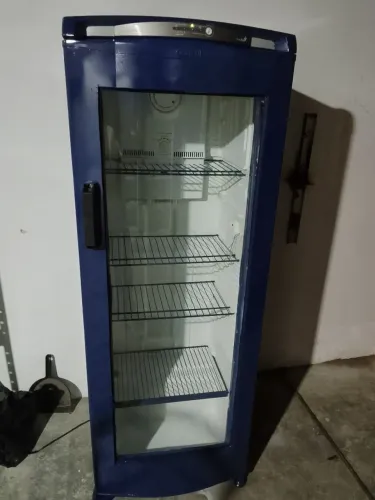 Geladeira expositora adaptada Consul 127v(entrego).