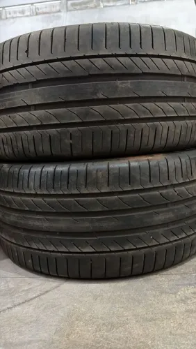 Pneus 275/40/20 marca Continental