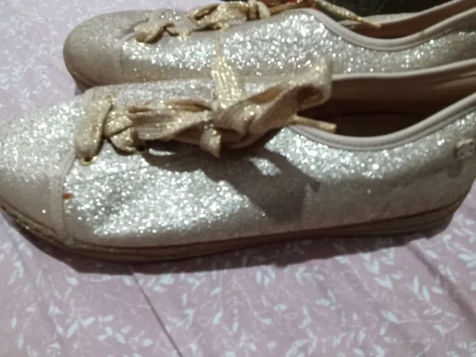 Tênis glitter Petit jolie