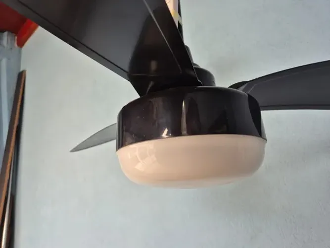Ventilador de Teto Ventisol Fênix Preto 3 Pás Controle Remoto Inverter Bivolt