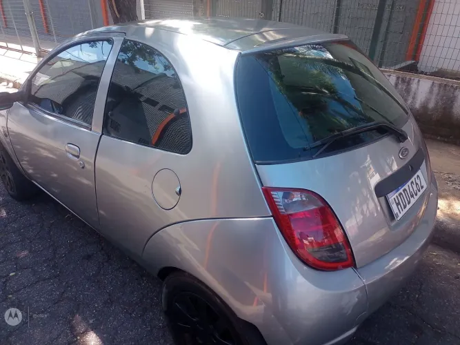 Ford KA GL 1.0i Zetec Rocam 2005