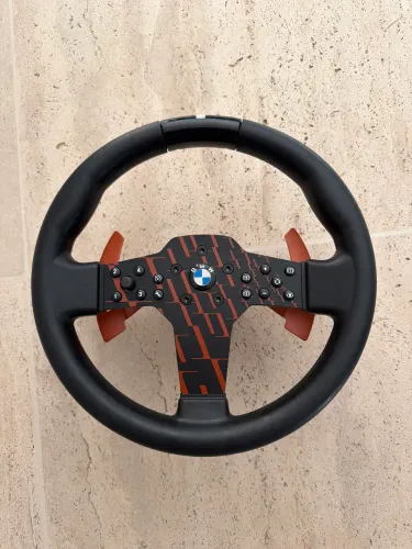 Volante para simulador FANATEC CSL BMW em perfeito estado