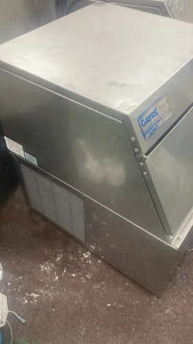 Maquina de gelo EGC 50 Everest