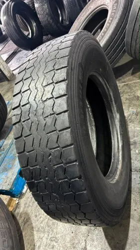 Carcaça Michelin 275/80 usado