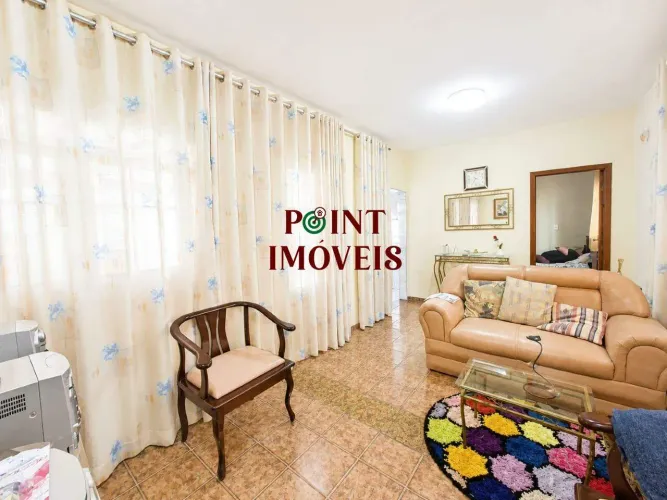 Três casas em lote de 367 metros à venda-Betânia-BH-MG.
