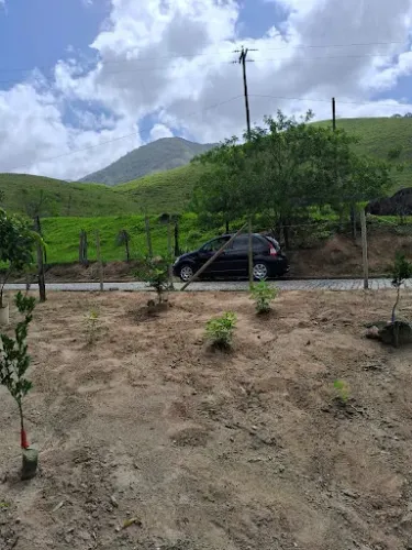 Terreno à venda, 1950 m² por R$ 95.000,00 - Glicerio - Macaé/RJ
