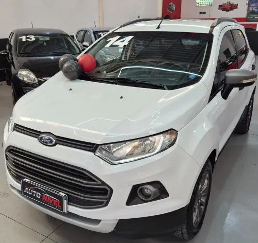 Ford Ecosport Freestyle 1.6 16V Flex 5P 2014