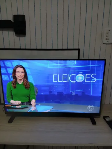 TV Led 32 Polegadas Toshiba Brotas