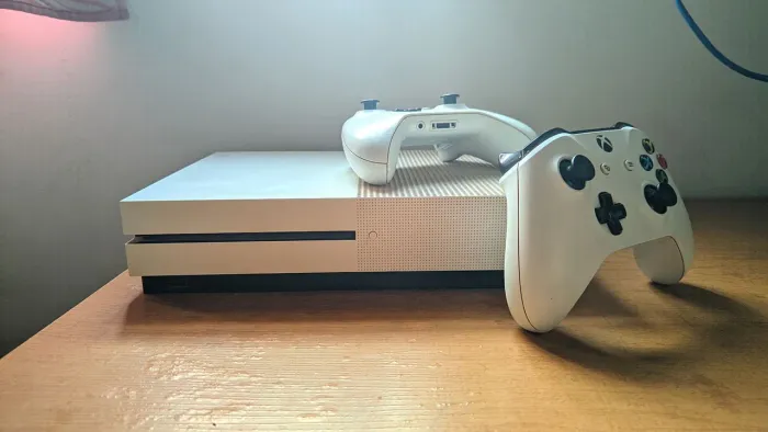 Xbox One S 1TB