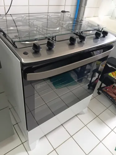 Fogão Eletrolux Seminovo 5 Bocas na Garantia