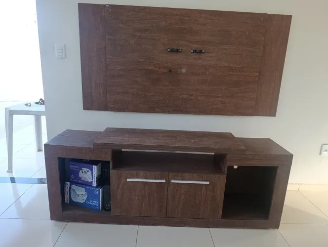 Rack e painel de TV