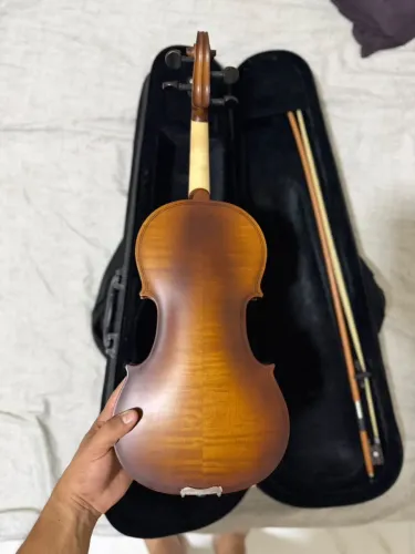 Vendo violino novo 4/4
