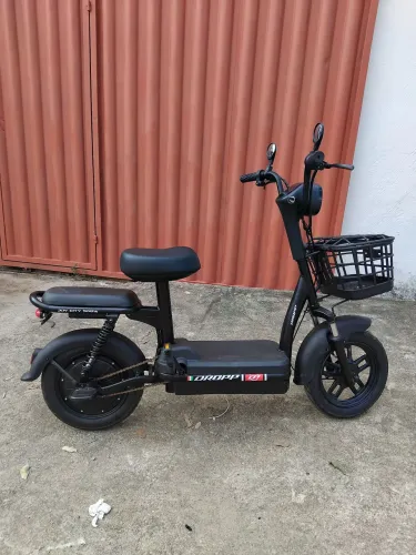 Vendo bicicleta eletrica semi nova usada 5 vezes 500 watts