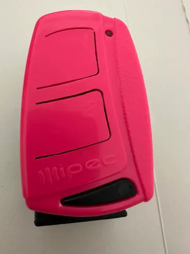 CONTROLE REMOTO IPEC modelo TX TOP 