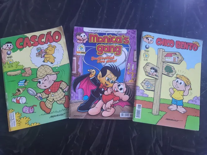 Coleção de gibis 3 por 10