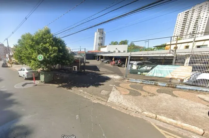 Terreno à venda em Campinas, Taquaral, com 976 m²