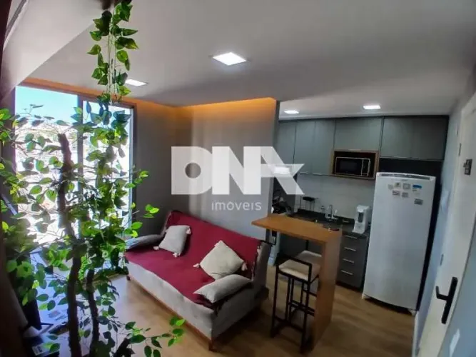Apartamento : / Residencial / Santo Cristo
