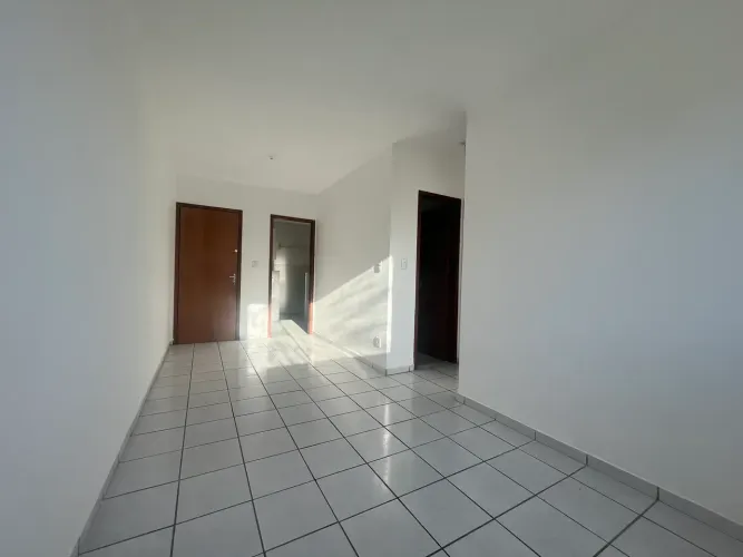 Otimo apartamento 2 quartos. Rua Maria Martins Guimaraes, 368, Bairro Sagrada Familia.
