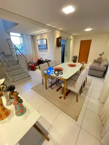Cobertura em Sagrada Família com 168 m² , 4 quarto(s) , 1 suíte(s) , 2 vaga(s).