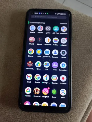 Celular Realme 7pro 8ram, precisa só arruma botão de baixa e aumentar e capa de traz 