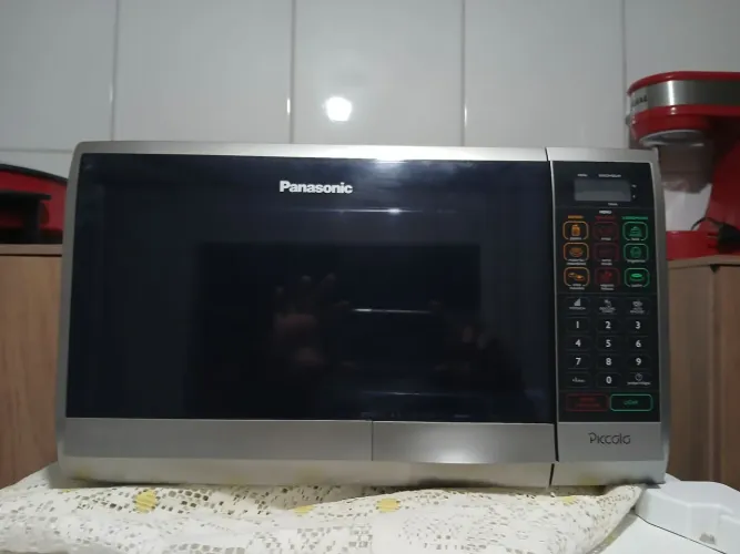 Vende se micro-ondas Panasonic