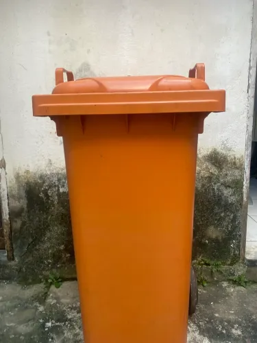 Lixeira contêiner 120 litros