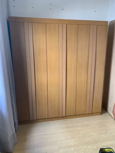 Guarda roupa Grécia