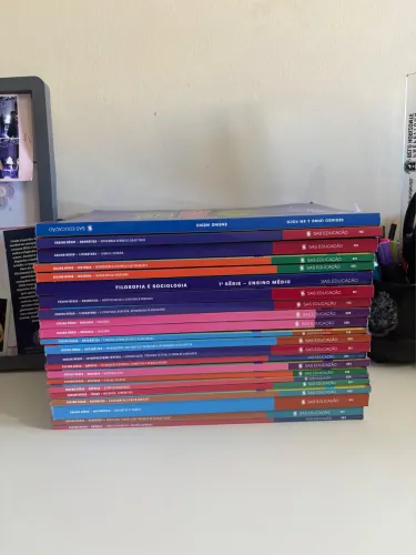 LIVROS SAS EDIÇÃO 2025 1ª Série POUQUÍSSIMOS USADOS
