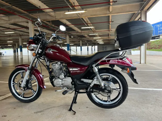 Linda moto modelo Custon, Haojue (Suzuki) Chopper 150 Cc.