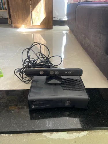 Xbox 360 desbloqueado + kinect + controle original + jogos