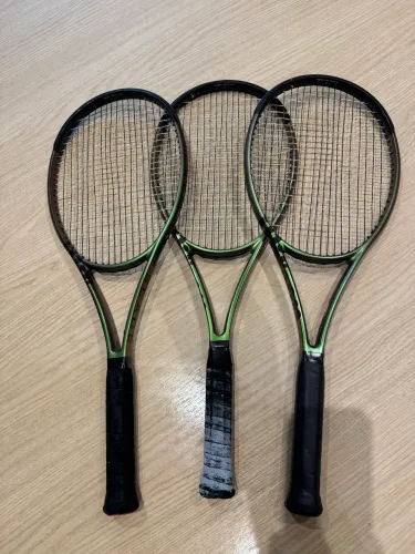 Raquete wilson blade v8 18x20