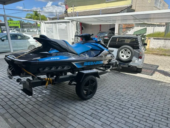 Seadoo GTR 230 2019 com carreta Alumínio 