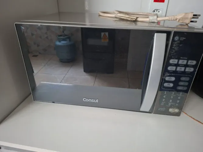 Microondas consul (Não esquenta)