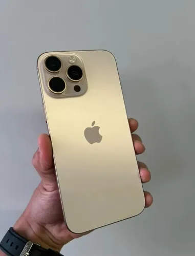 iPhone 16 pro max ( na garantia )