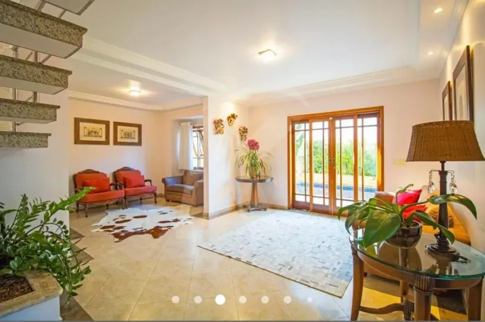 Casa Alto Padrão, 4 Quartos, 2 Suítes, 4 Vagas, Horto Florestal