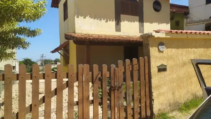 Vendo Terreno com Duas Kitnets  2 Quitinetes - Bairro Balneário - São Pedro da Aldeia/RJ