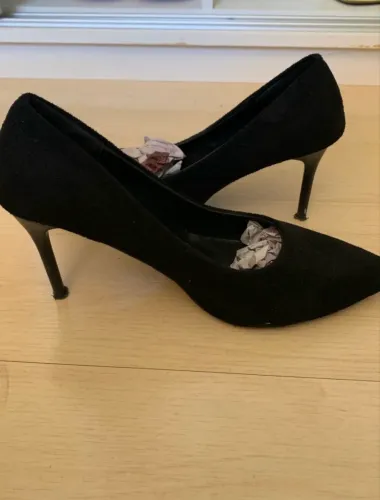 SCARPIN PRETO VELUDO