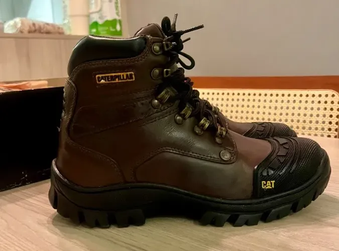 Bota Caterpillar 2190