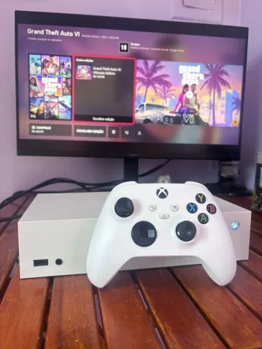 Xbox Séries S - Esperando o GTA 6