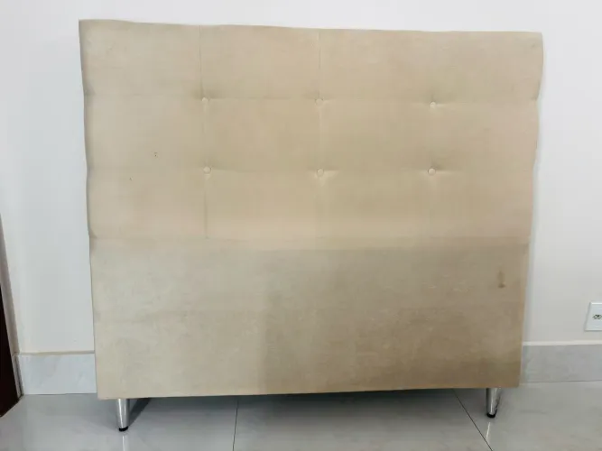 Vendo cabeceira de casal em tecido suede 