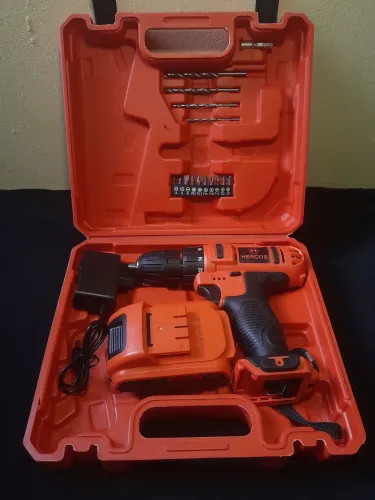 Parafusadeira furadeira 12v Hercos