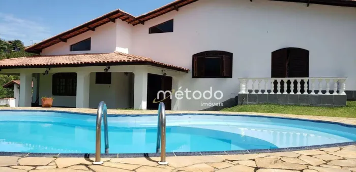 Casa com 4 quartos à venda, 450 m² por R$ 2.500.000 - Condomínio Residencial Alpes de Guar