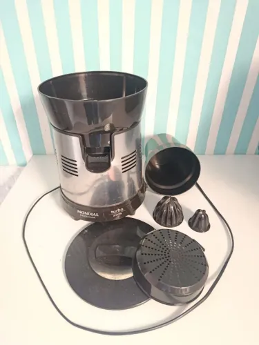 Máquina de fazer sucos