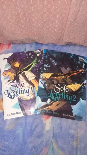 Mangá solo leveling 1 e 2 