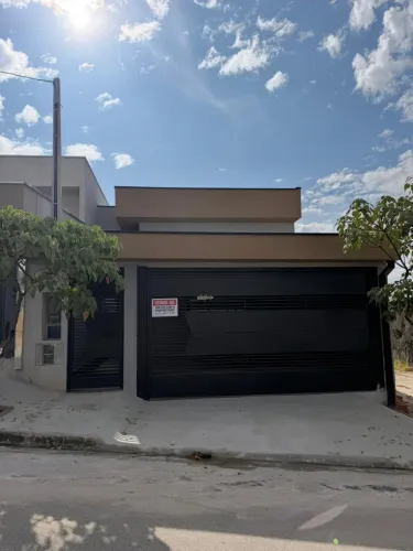 CASA NOVA NO PORTAL DOS PÁSSAROS | 137m² CONSTRUÍDOS | SUÍTE COM CLOSET