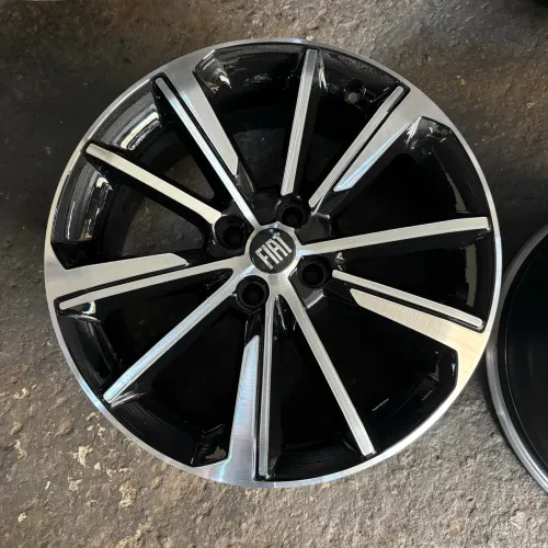 Rodas Fiat Cronos aro 17 Originais Semi Novas